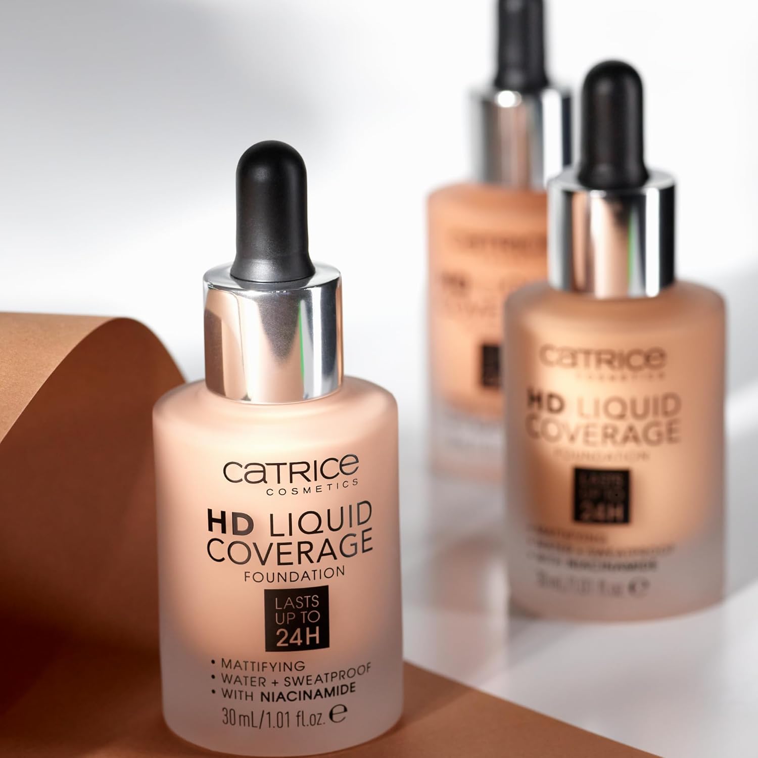 Catrice | HD Liquid Coverage Foundation | Flawless, High Coverage | Vegan & Cruelty Free (042 | Sandy Rose)