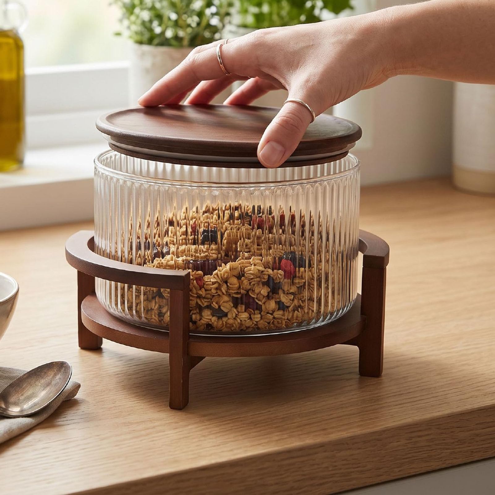 HEEPDD Juego de Ensaladera de Vidrio, Tazón de Vidrio a Prueba de Calor con Tapa y Soporte de Madera, Ensaladera Grande de 4,3 L para el Hogar, Comedor, Cocina, Mezclar Frutas, Fiestas de Pasta