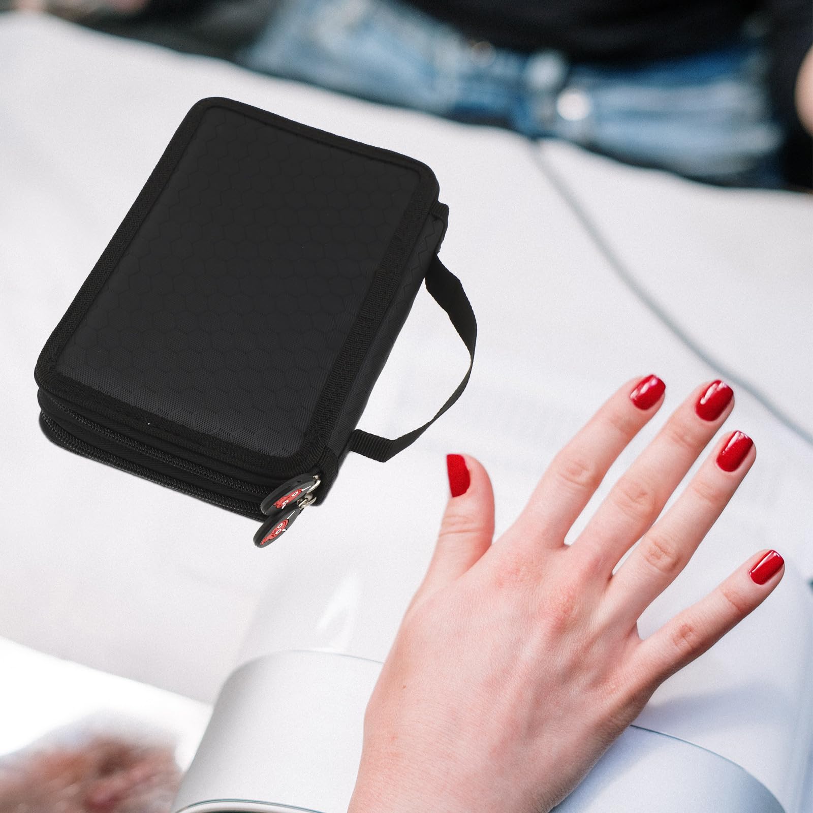 Borsa Porta Attrezzi per Manicure Nero, Resistente e Portatile, Capacità per 35 Penne da Nail Art, per Impiego Domestico in Negozio