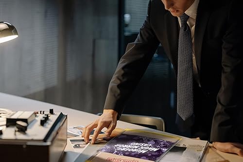 Miniatura 7 de Cryptic Killers Juego de misterio de asesinato sin resolver - Archivos de casos fríos Investigación Detective Evidencia y archivo de crimen -