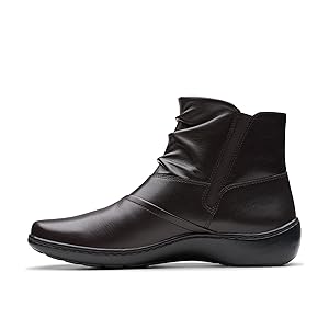 Clarks Women's Cora Pace Boots