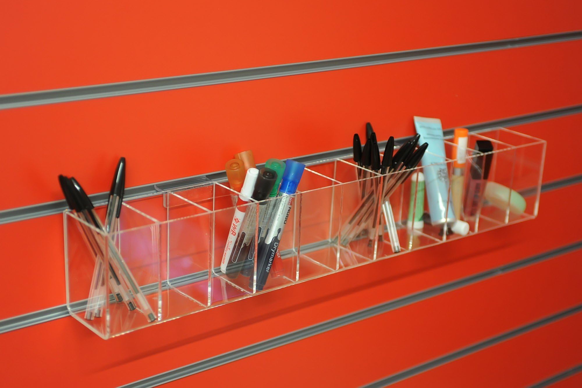 Slatwall Tray 11 compartment