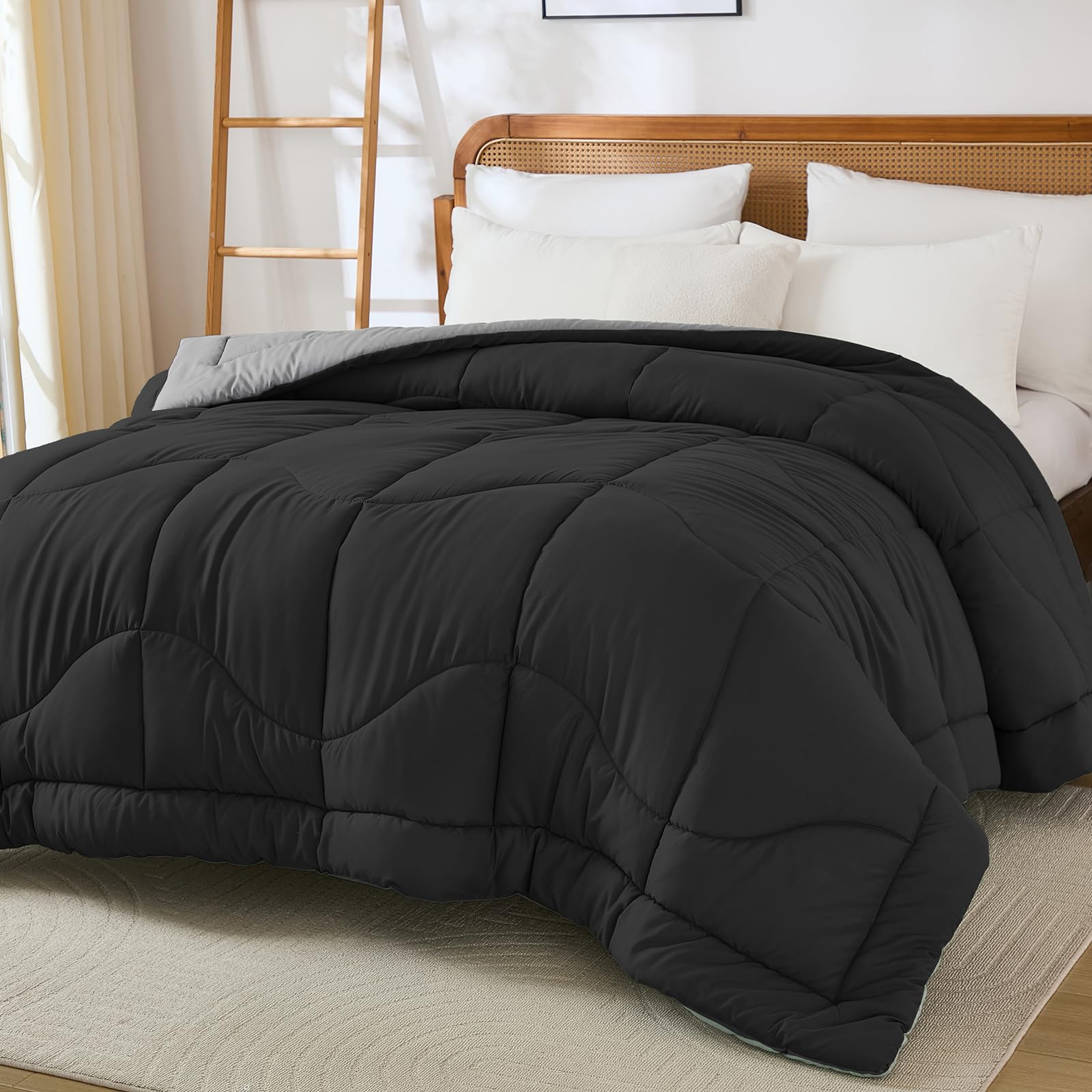 Guchuang Bedding Coverless Duvet King Size 10.5 Tog-Reversible Comforter for All Seasons-Lightweight Down Alternative Comforter (Black/Grey,King)