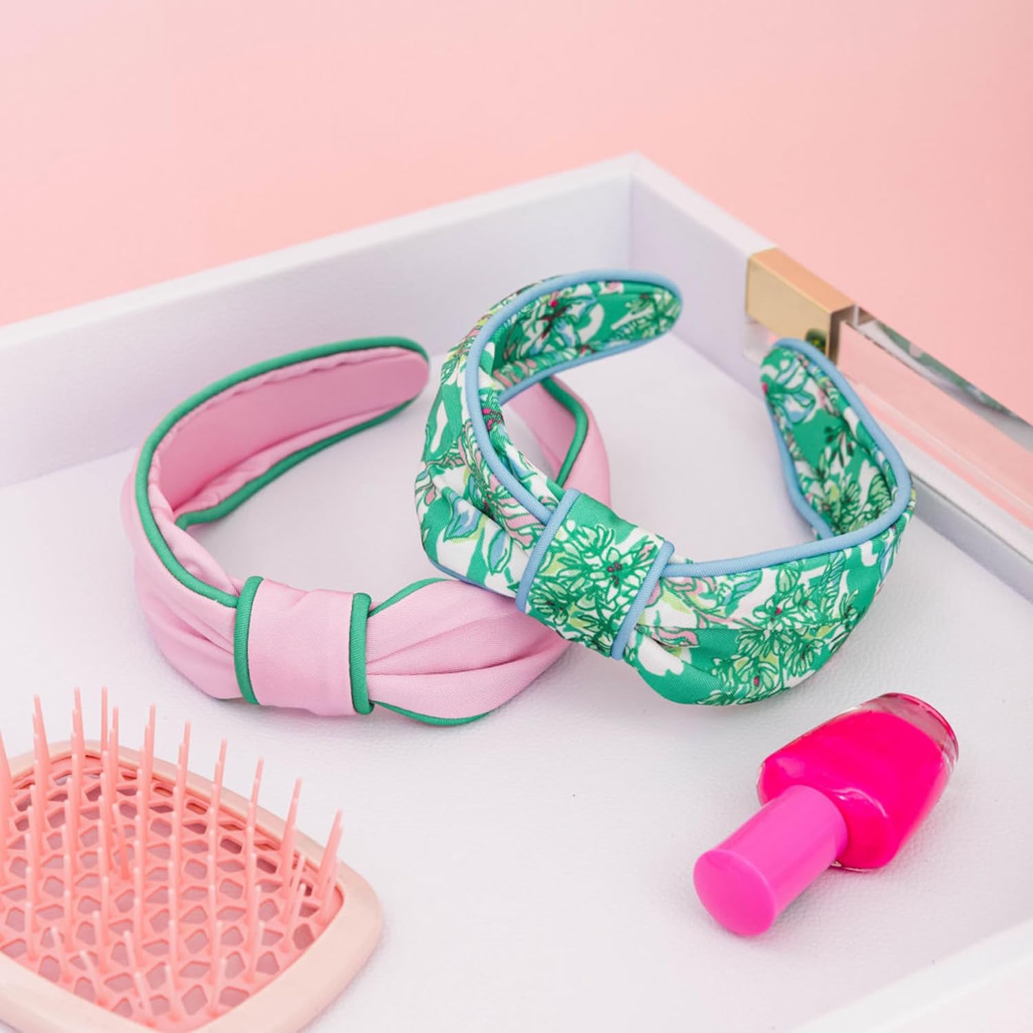Lilly Pulitzer Pink and Green Low Knot Headband for Women, Colorful Knotted Headband, Cute Hair Accessories for Women, Conch Shell Pink