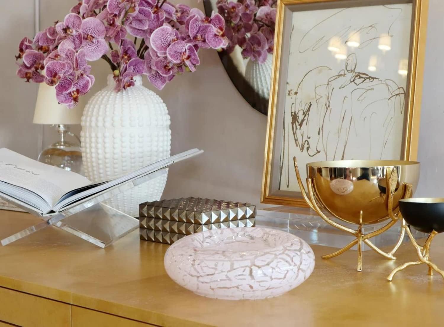 Alice Lane Lucite Galerie Book Display Stand – Elegant Acrylic Book Holder for Coffee Table Books, Magazines & Art Displays – Decorative Clear Book Stand for Home & Office Décor - Clear