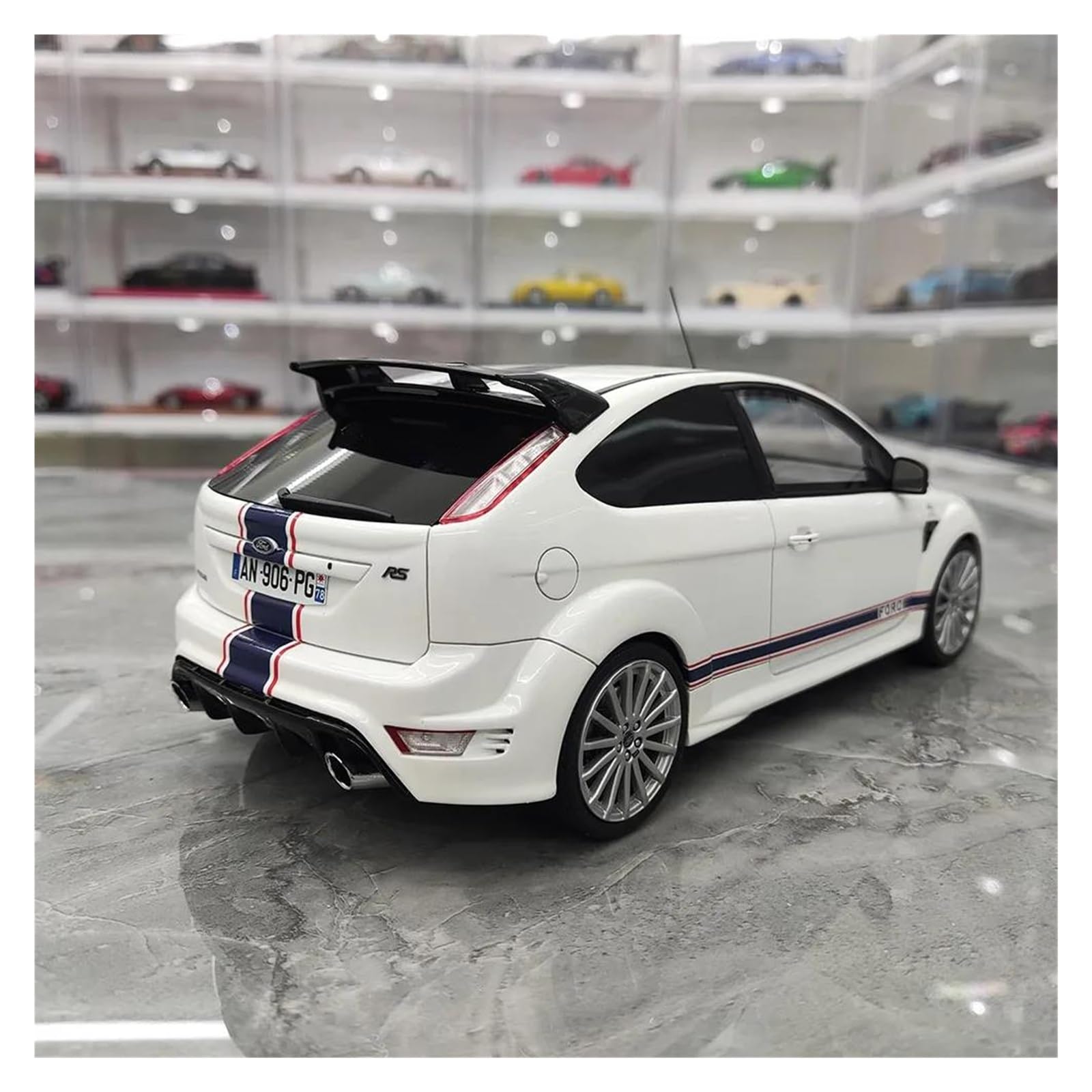 Metallo Scala Replica Resina 1 18 Adatta Per Ford Focus Mk2 RS Modello Di Auto Statica Simulata Decorazione Per La Casa Hobby Veicoli Giochi Set