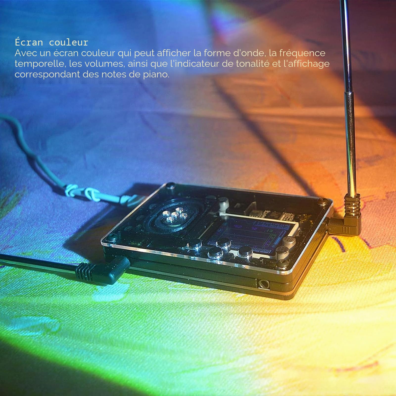 Mini Thérémine avec écran Couleur, Plusieurs Voix Réglables, pour Débutants, Haut-parleurs Autonomes et Antennes Enfichables