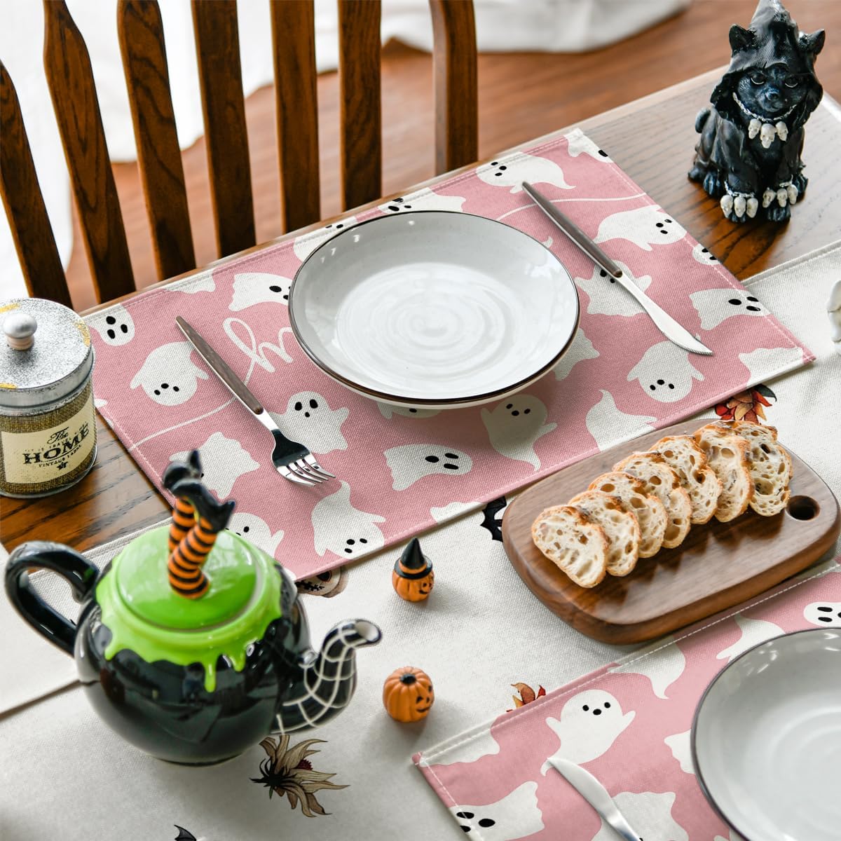 Artoid Mode Pink Ghost Spooky Halloween Placemats Set of 4-12 x 18 Inch