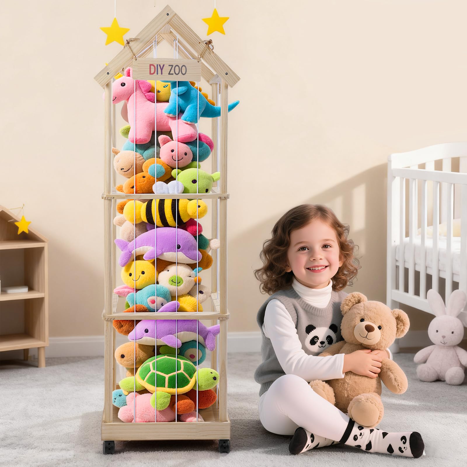 Sunowl Porta Peluche in Legno Massello, Portapeluche con Ruote Frenate a 360°,146 * 47 * 35cm, Conserva e Protegge i Peluche, per le Camere dei Bambini, le Sale Giochi, i Soggiorni, ecc.（Con tetto）