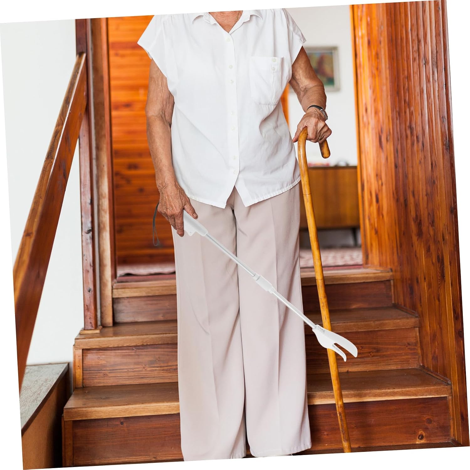 Long Handle Grabber Tool for Elderly with No Bend Design and Versatile Use, 28 Inch Plastic and Stainless Steel Reacher Grabber for Elder Care and Kitchens
