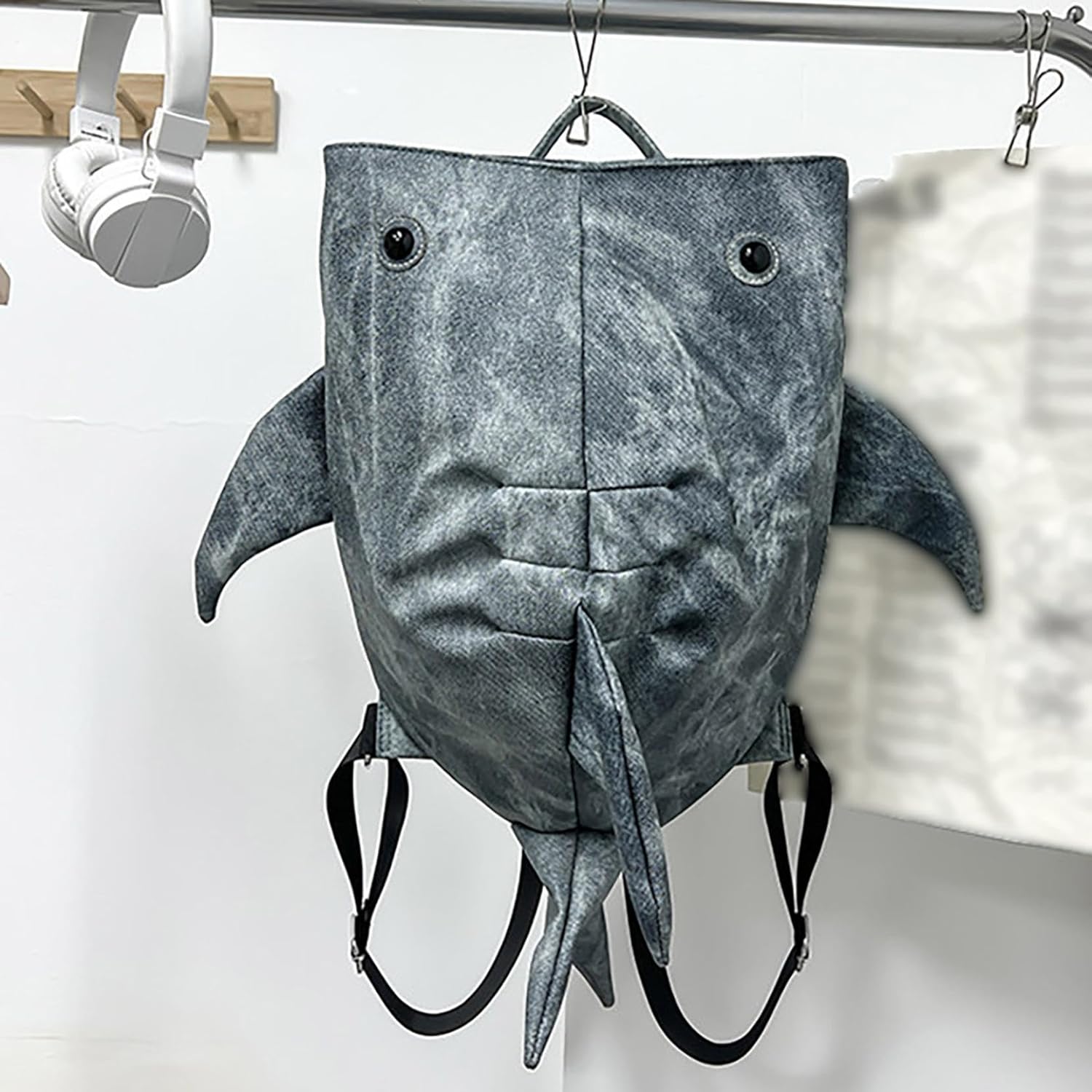 Shark Backpack, 3D Creative Shark Daypack with USB Charging Port, Lightweight Laptop Knapsack for School, Hiking, Travel (Bkue)