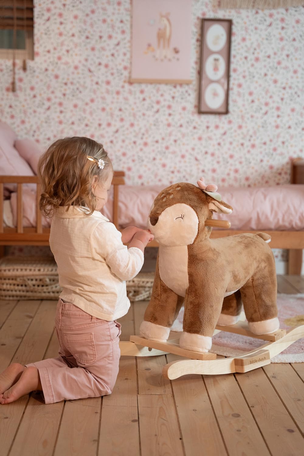 Little Dutch Schaukeltier Schaukelpferd REH Plüsch mit Griffen und Kufen aus Holz - Fairy Garden