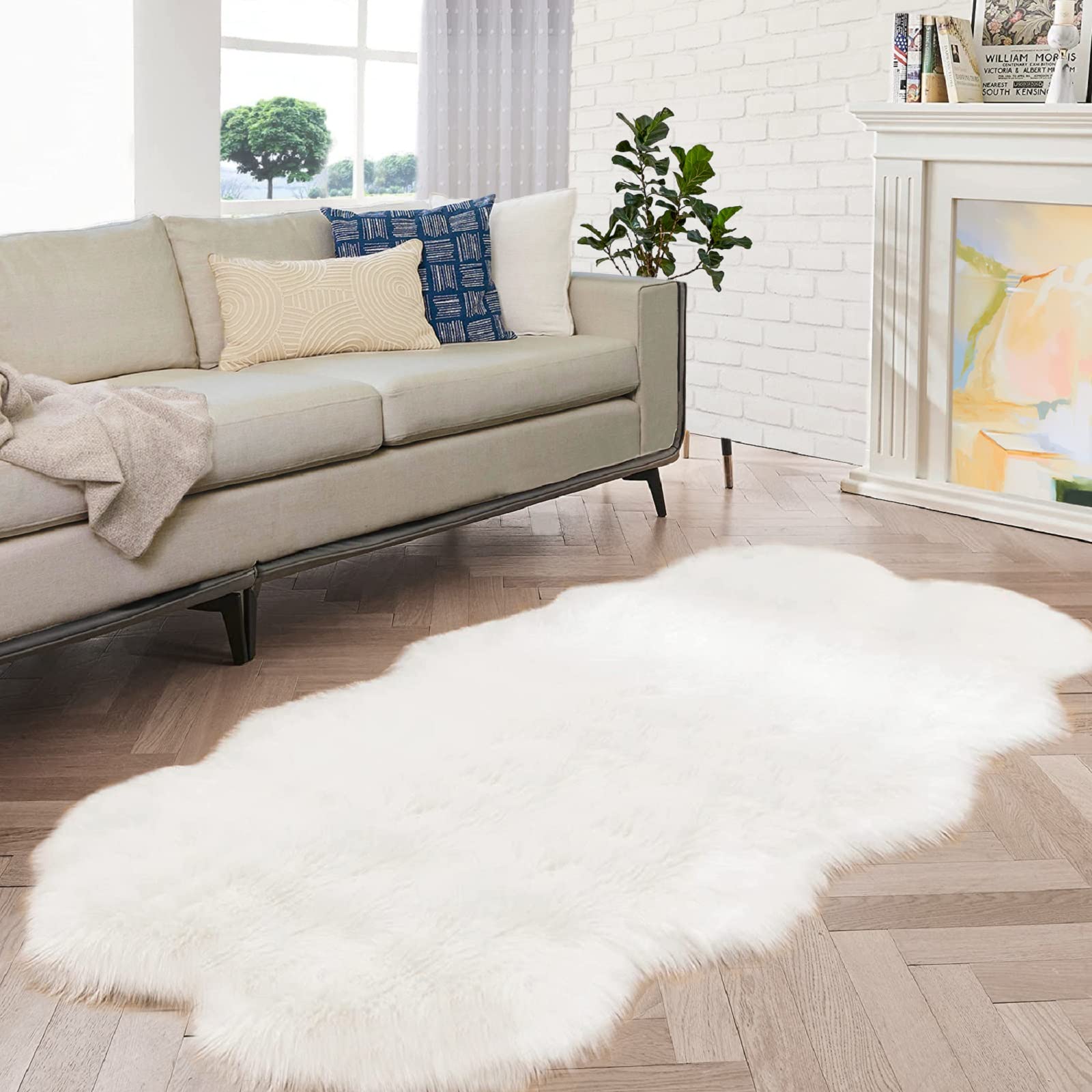 ORINOVA White Fluffy Washable Shag Area Rugs for Bedroom Faux Sheepskin Fur Rug 4x6 Furry Nursery Rug Teen Room Home Dcor