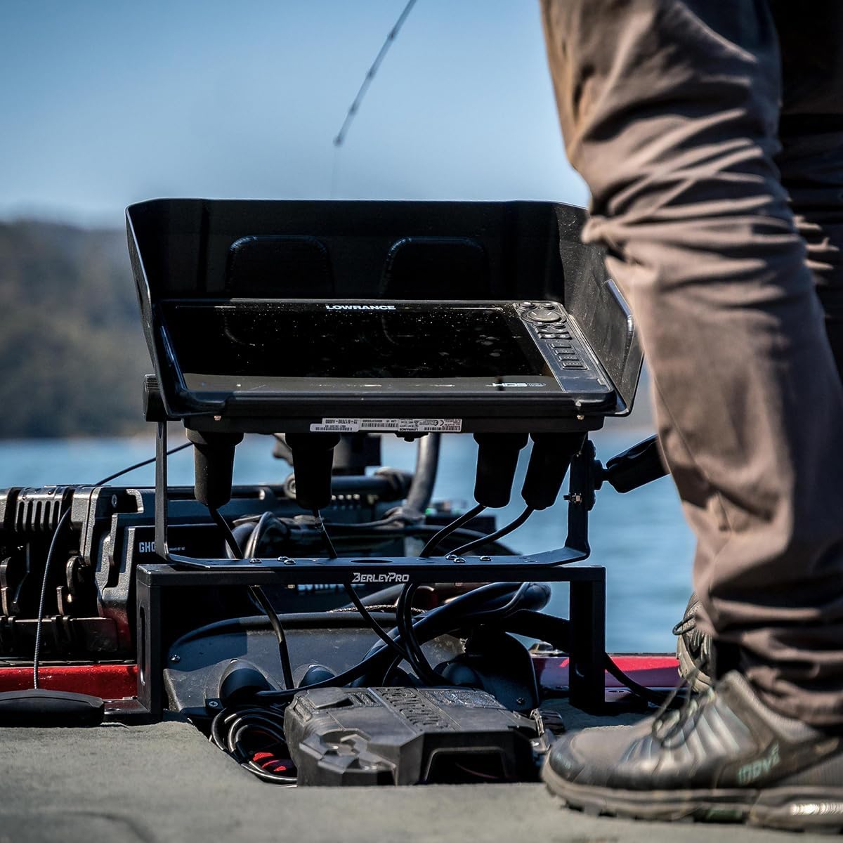 BerleyPro Lowrance Fish Finder Visor — Sun Cover & Glare Reduction — Fits HDS Live/PRO, Elite FS, Hook Reveal, Eagle Series — CNC Machined ASA Plastic