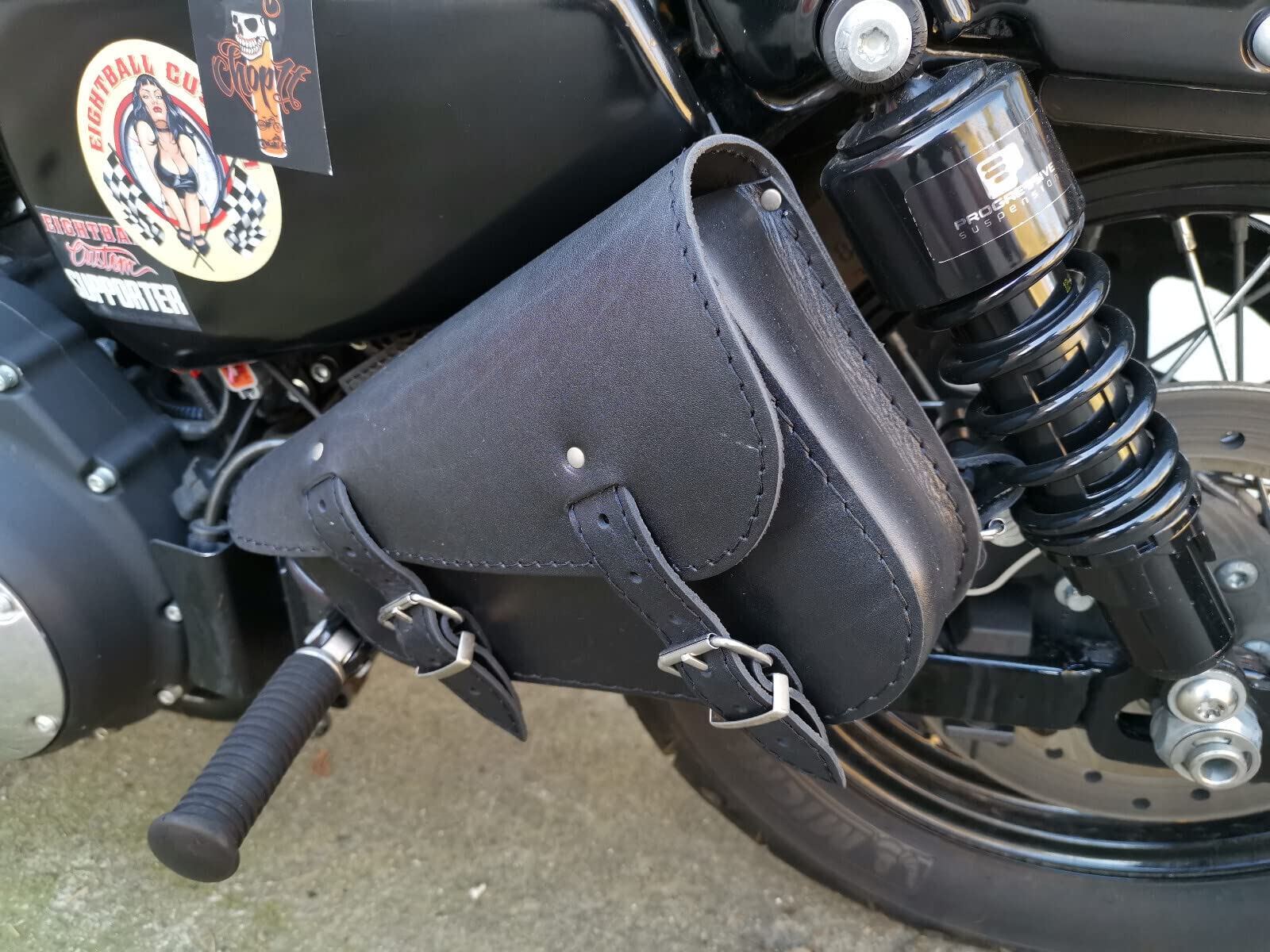 Seitentasche Medusa Skull Links kompatibel mit Harley Davidson Sportster Forty-Eight Super Low Roadster XL Custom Biker Ledertasche Koffer Chopper