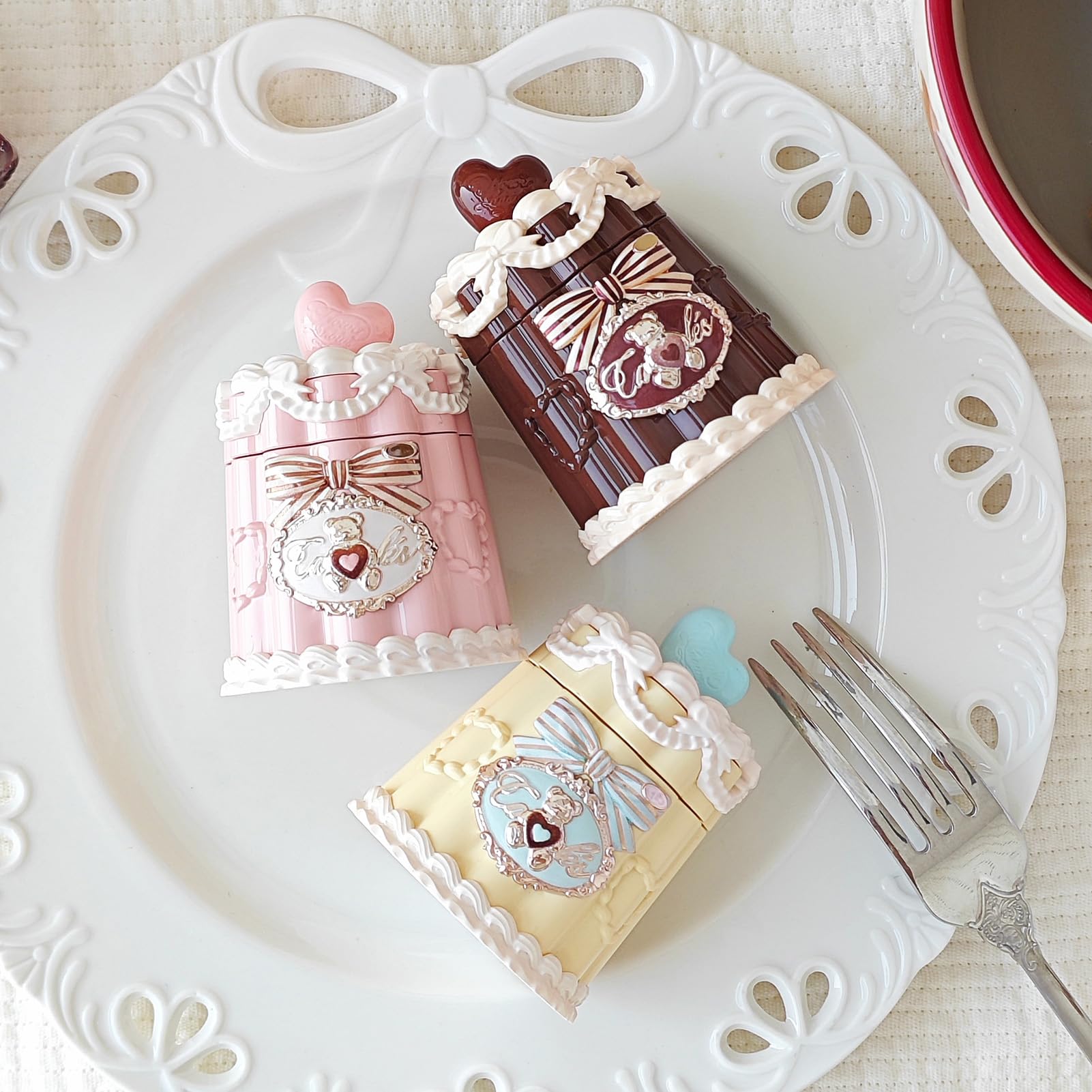 Flower Knows The Sweetie Bear Coating Lip Jelly,Soft Moisturizing Tinted Lip Gloss with Botanicals,Lightweight Non-Sticky Pink Lips Plumper,Cruelty-Free,0.18 oz(): JE06 Strawpop