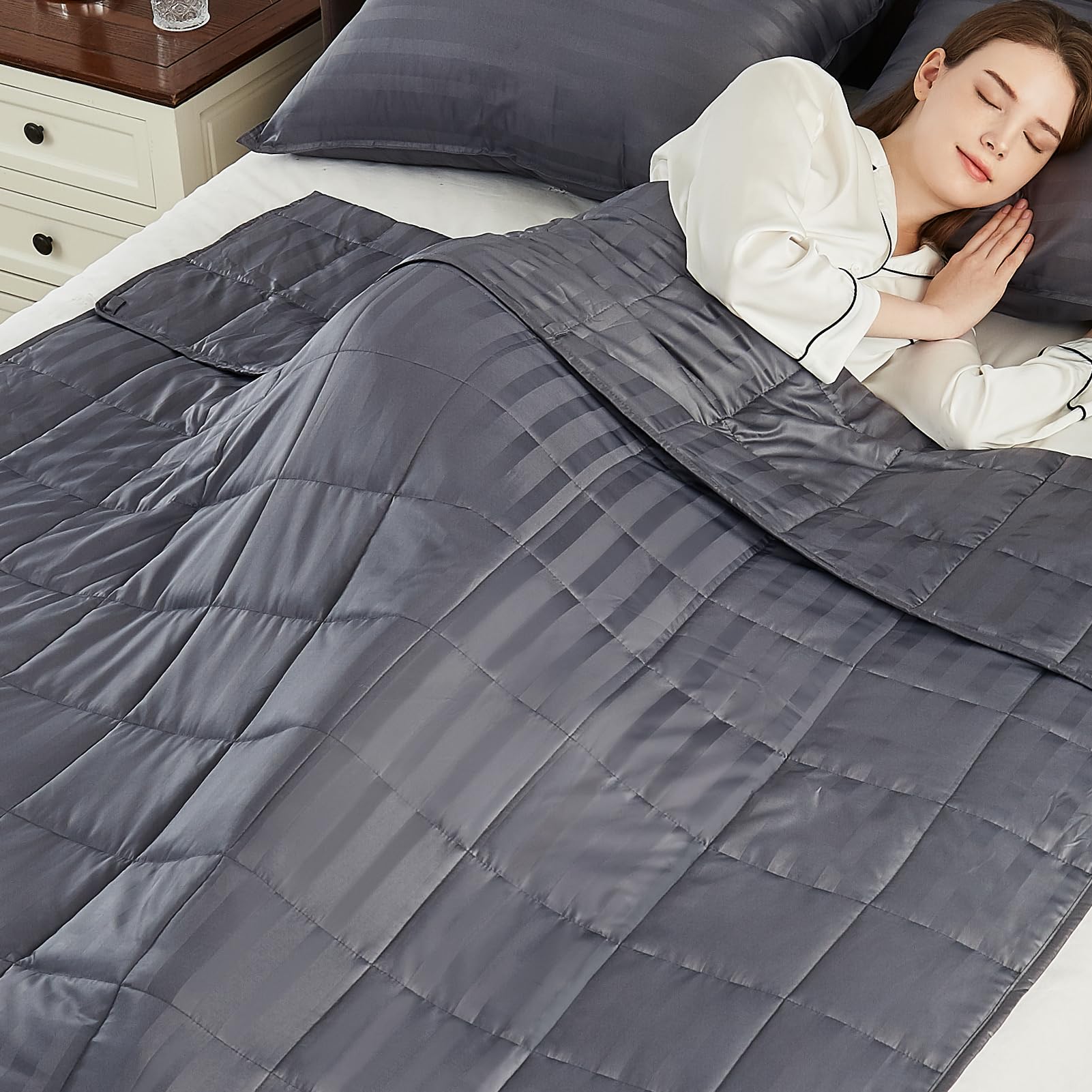 Weighted Blanket Twin Size (48"x72" 15lbs),Ultra Soft and Cozy Cooling Weighted Blanket Twin Size for Adult,Heavy Blanket with Machine Washable Soft Blanket, Stripe Grey