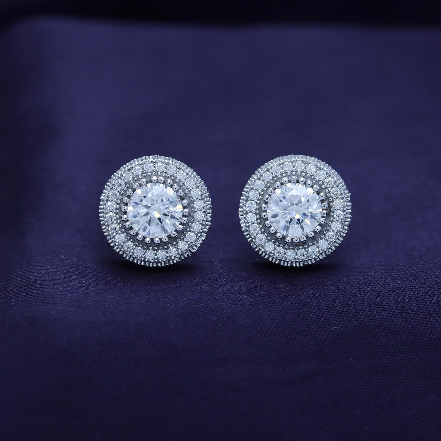 SAVEARTH DIAMONDS Moissanite Stud Earrings 2.50Ct,14K Gold Plated 925 Sterling Silver Screw Back, Lab Created Round Cut Brilliant D Color VVS1 Clarity Moissanite Diamond Earrings Studs for Women Men - Image 3