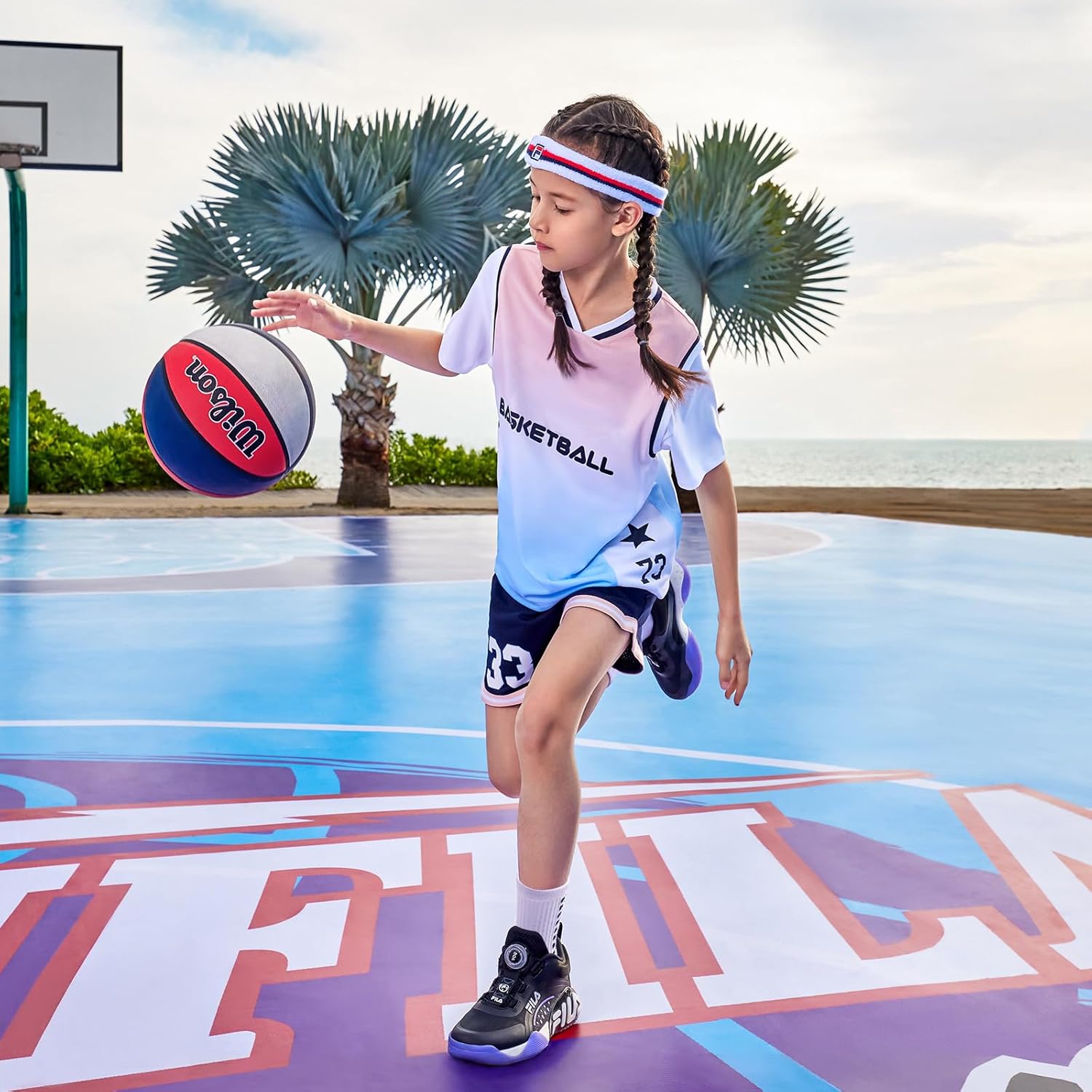 Yufree 4 Pairs Youth Grip Soccer Socks Grip Socks Kids Boys Girls Athletic Sport for Baseball Football Basketball