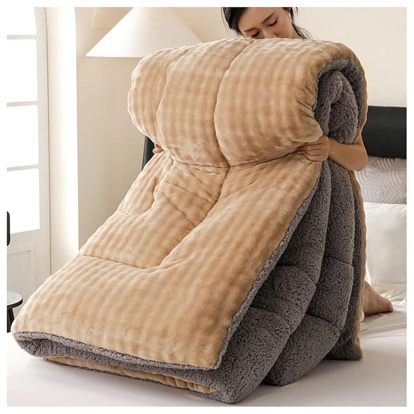 Super Warm Lamb Fleece Quilt, Super Soft Thickened Double Sided Fluffy Lamb Fleece Comforter Core Winter Quilt Blanket(Color1,180x220cm(4KG))