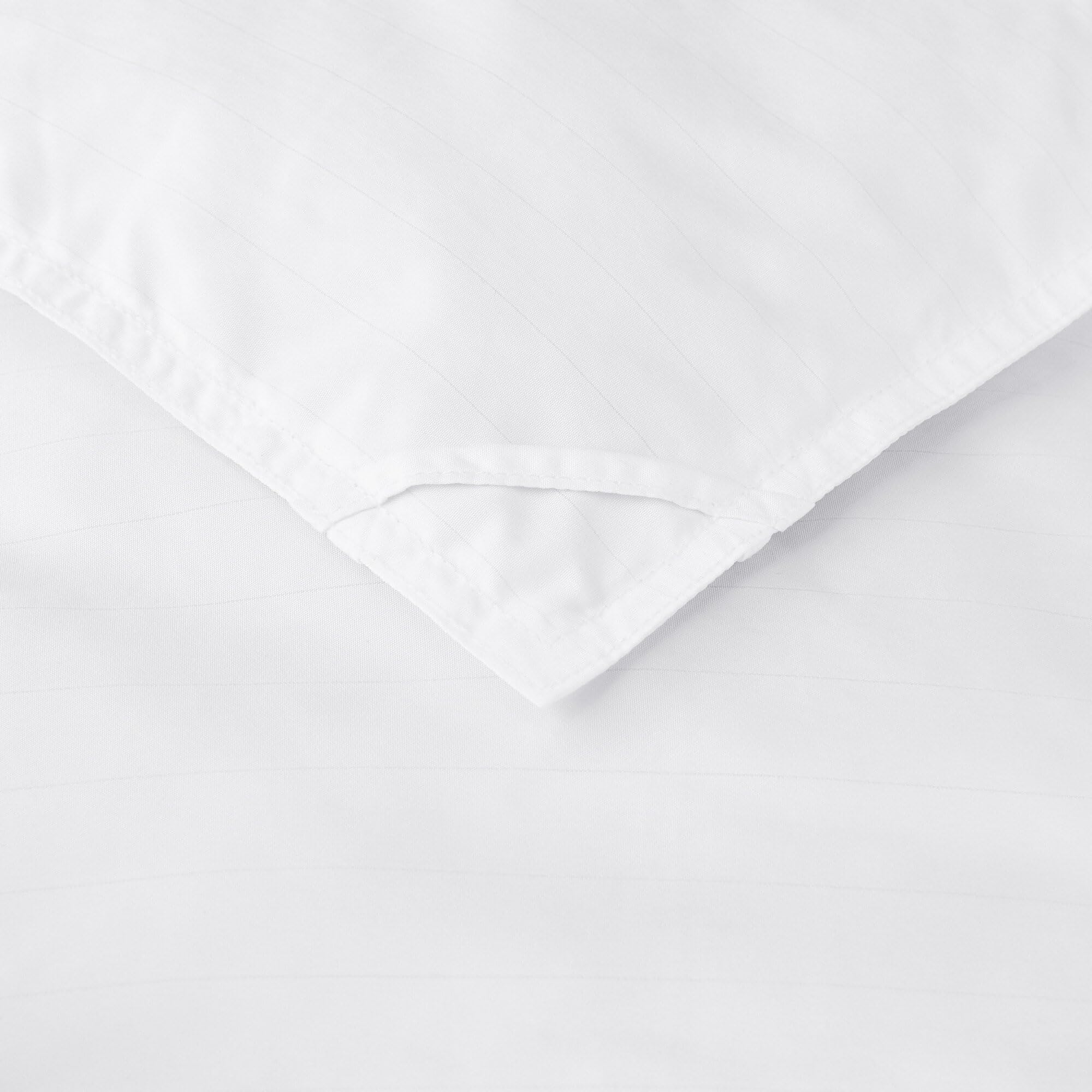 Amazon｜無印良品 防ダニ 羽毛薄掛ふとん D 白 JAAP8A4S｜掛けふとん