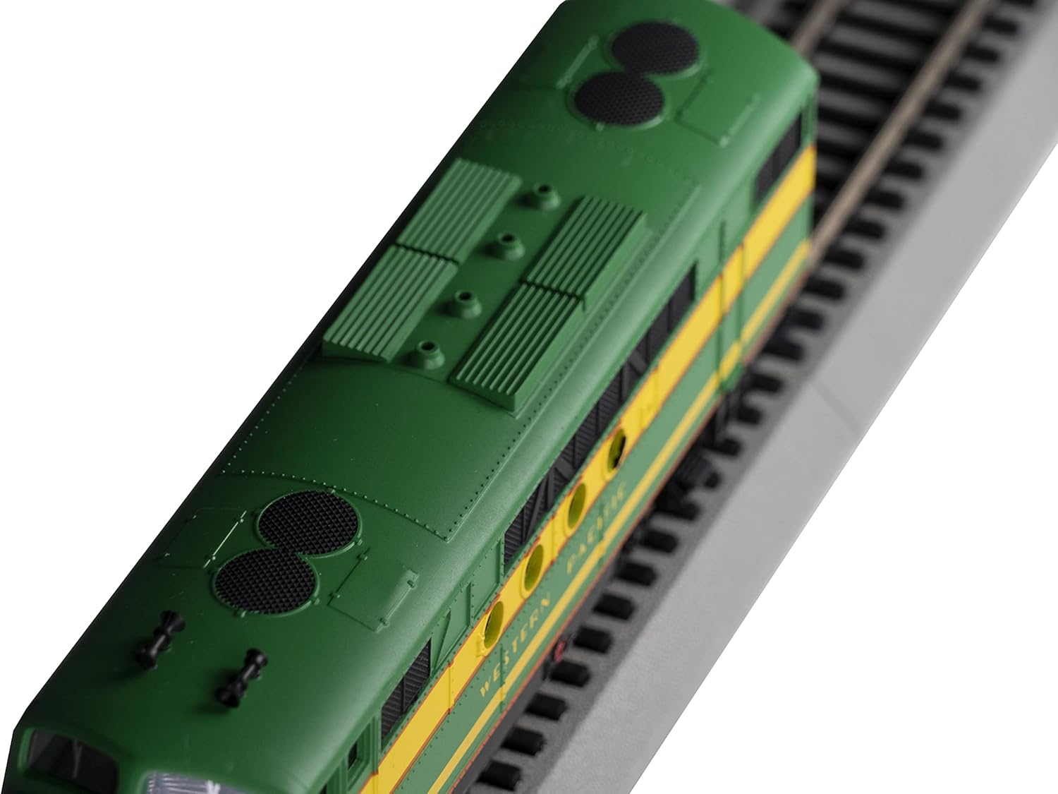 Bachmann Trains - FT - DCC WOWSOUND Sound Value-Equipped Locomotive - Western Pacific (Green & Yellow) - HO Scale,68915