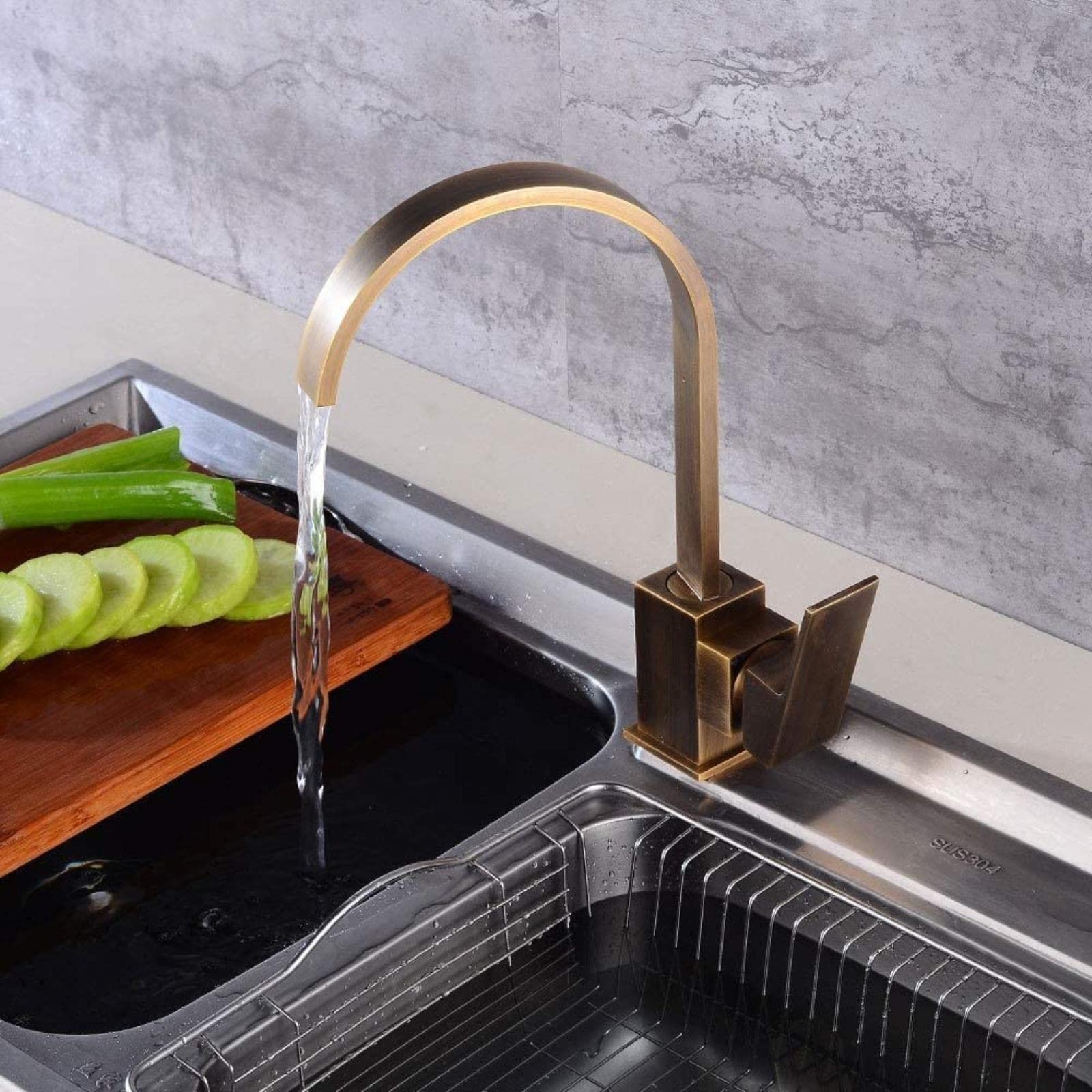 European Style Antique Kitchen Sink Faucet Taps with Hot and Cold Water Control Rotate Design for Dinner Plate Classic Vintage tap