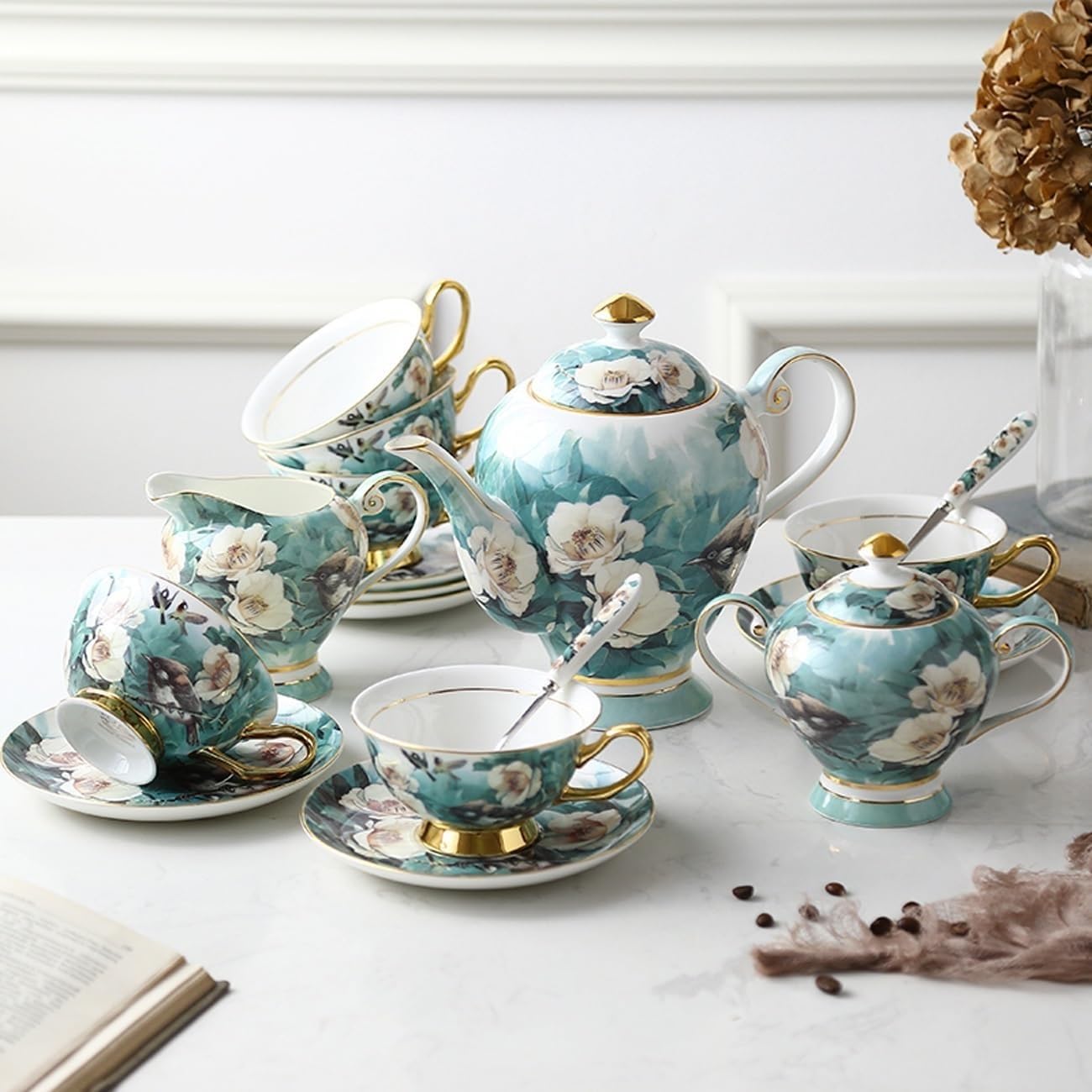 15-częściowy zestaw porcelanowych dzbanków do kawy, zestaw do herbaty z porcelany kostnej, kubki, spodki i łyżki dla 6 osób, wykwintne zestawy porcelany na popołudniową herbatę z cukierniczką i