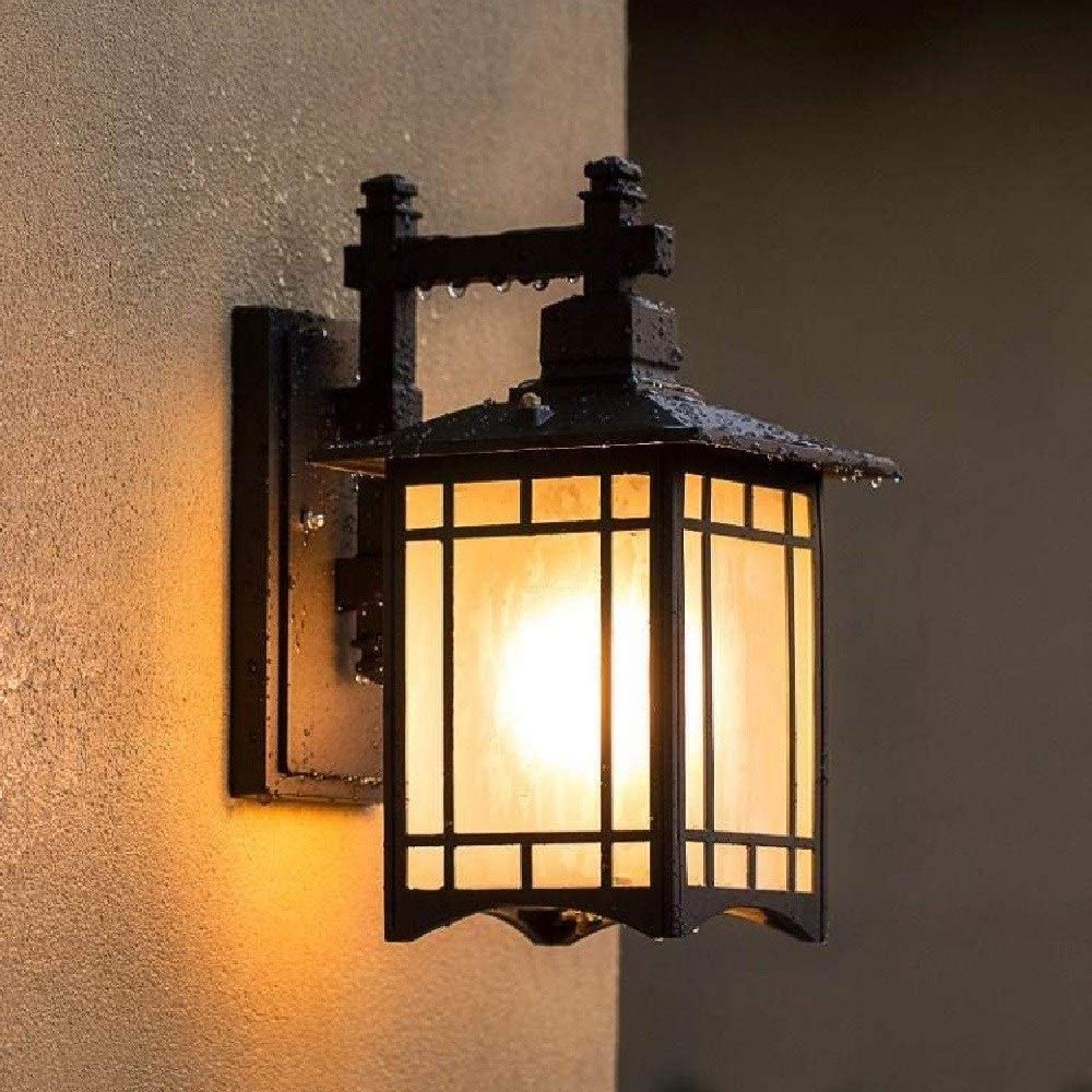 Applique murale chinoise pour sublimer l'ambiance de votre porche et jardin