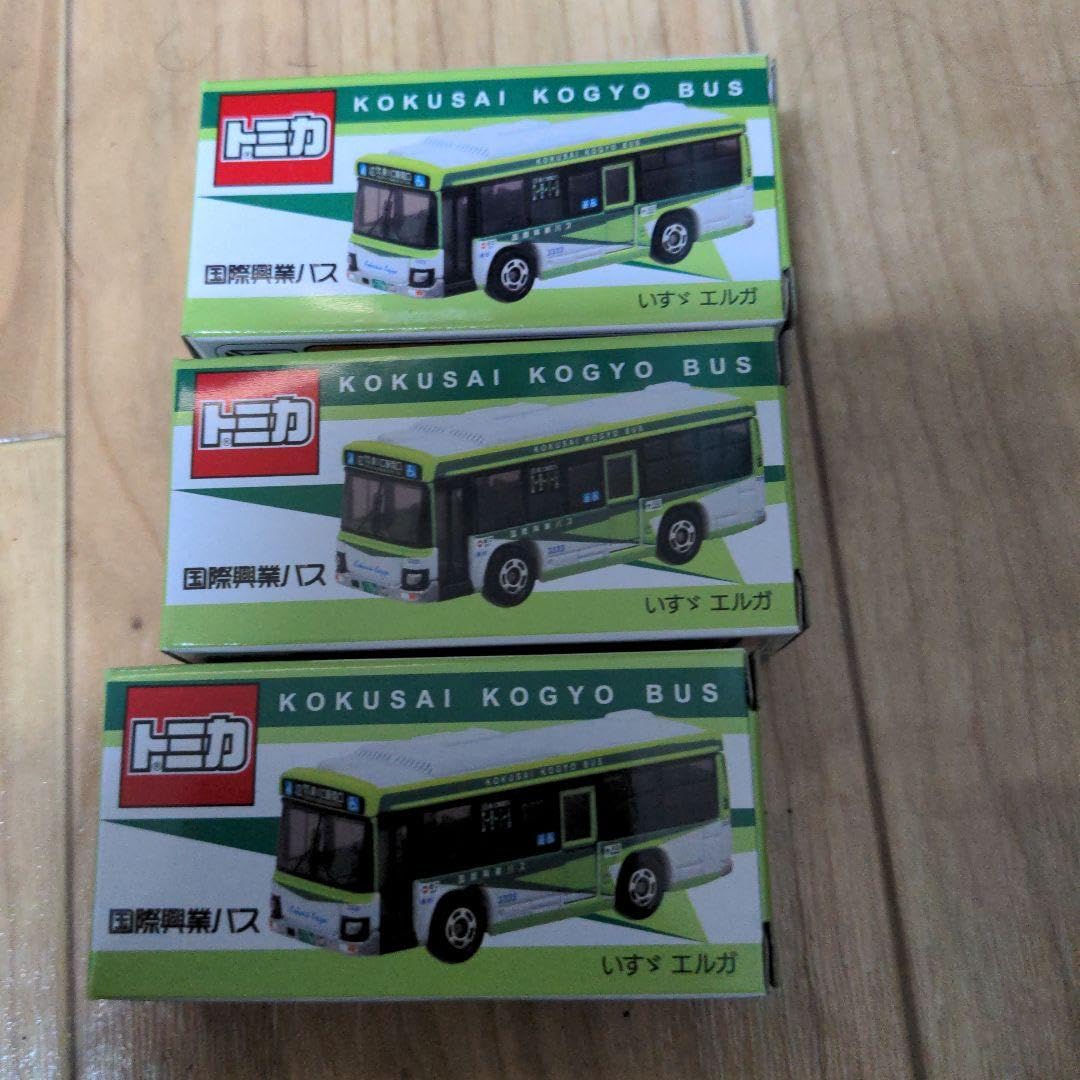 Amazon.co.jp: ト ミ カ 国際興業バス いすゞエルガ 3台セット