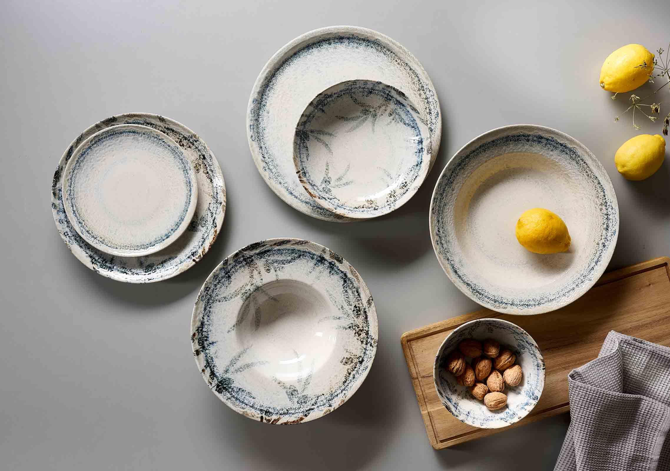 Ritzenhoff & Breker Todi Geschirr-Set 12-teilig | Modernes Kombiservice aus Steinzeug | Teller & Schalen für 4 Personen, Spülmaschinenfest & Mikrowellengeeignet