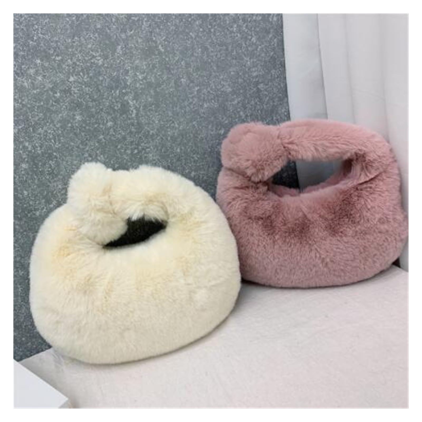 Borsa a tracolla da donna in peluche Borsa a mezzaluna piccola da donna, borsa da polso in peluche calda e di lusso for donna, borsa da donna alla moda con manico corto e pochette in pelliccia(Black)