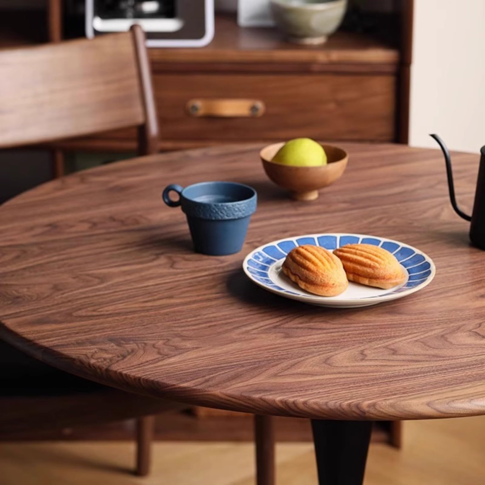 Table de salle à manger ronde en bois tulipe avec base en métal - Table de salle à manger moderne naturelle - 90 x 74 x 3 cm - Décoration élégante de salle à manger
