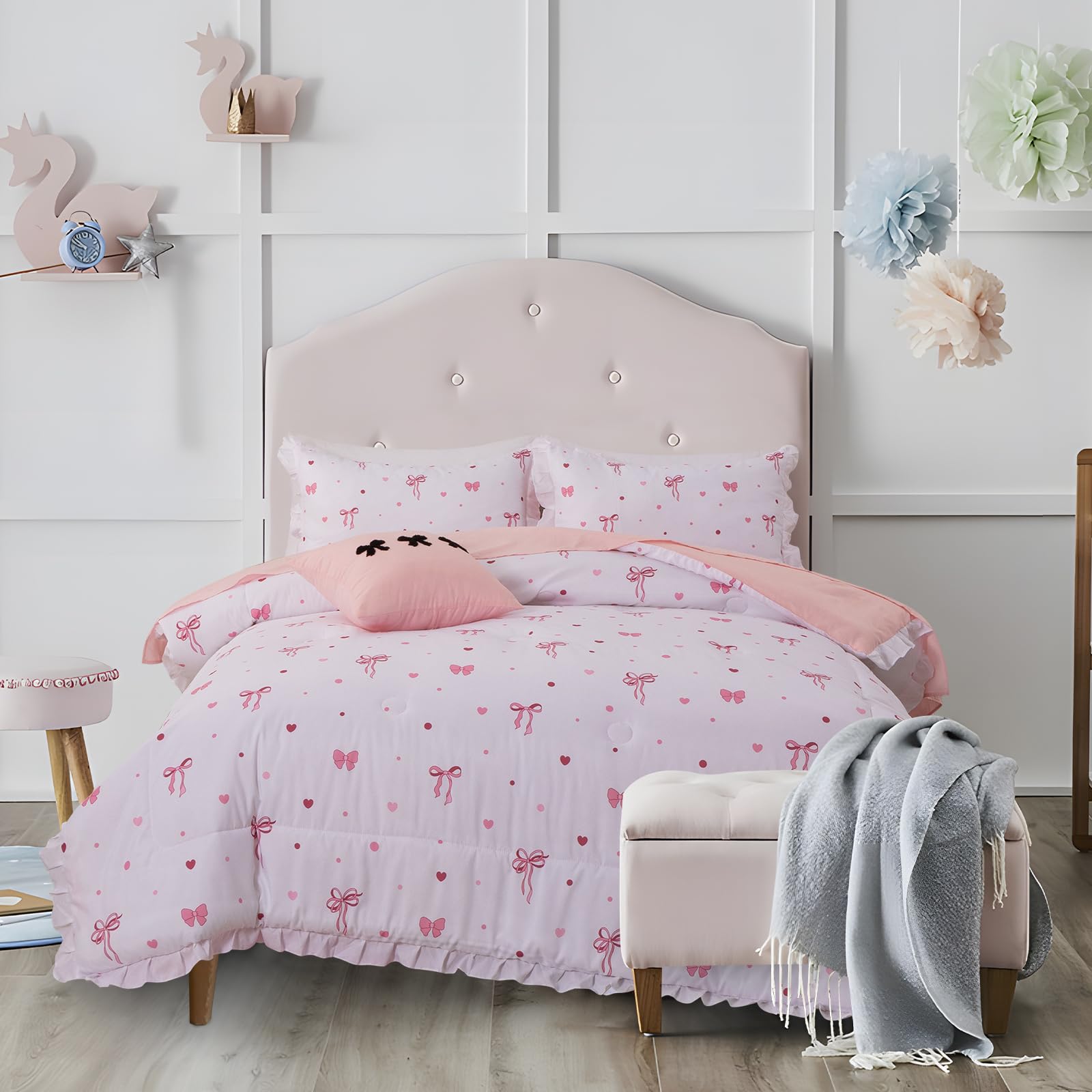 A Nice Night Polka Dot Bow Bedding Set