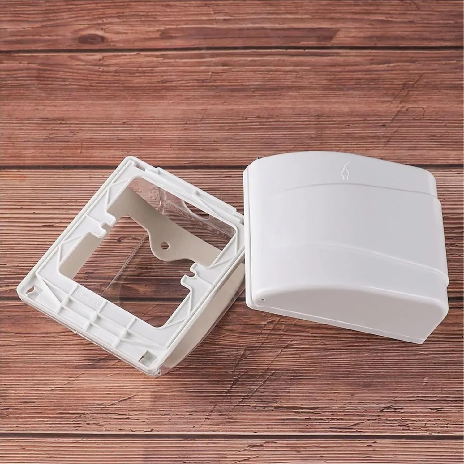 Locking Outlet Cover 4pcs Bathroom 86 Type Switch Waterproof Splash Box Switch Protective Cover Kitchen Toilet Box White Transparent Socket Protector(Transparent-with Spring)