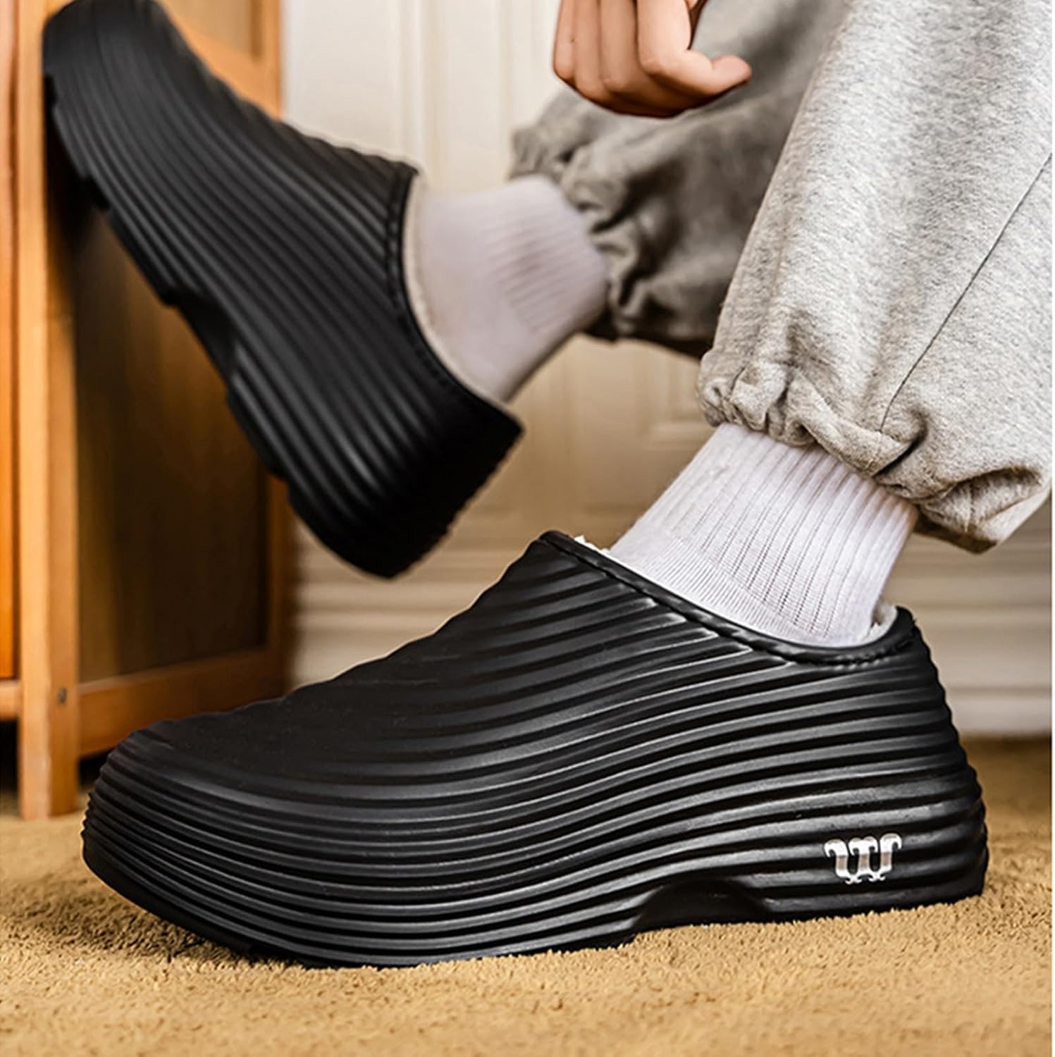 Chef Shoes for Men Women Fashion Slip Resistant Kitchen Work Nursing Shoes Unisex Lightweight Comfortable Casual Fur Lined Water Resistant Indoor and Outdoor Yard Garden Shoe