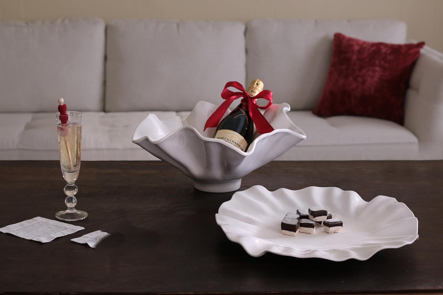 Beatriz Ball VIDA Bloom Large Round Platter (White)