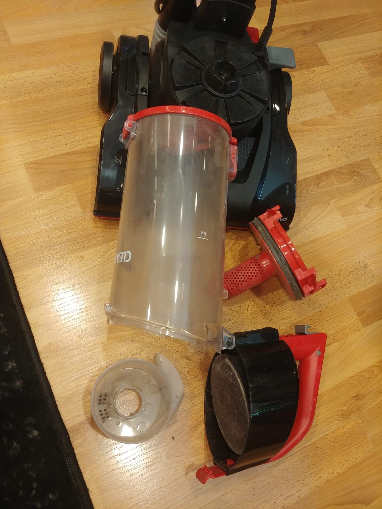 Süper emiş gücü, çok beğeneceğiniz yönler var ancak satın almadan önce göz önünde bulundurmanız gereken birkaç nokta vardır.