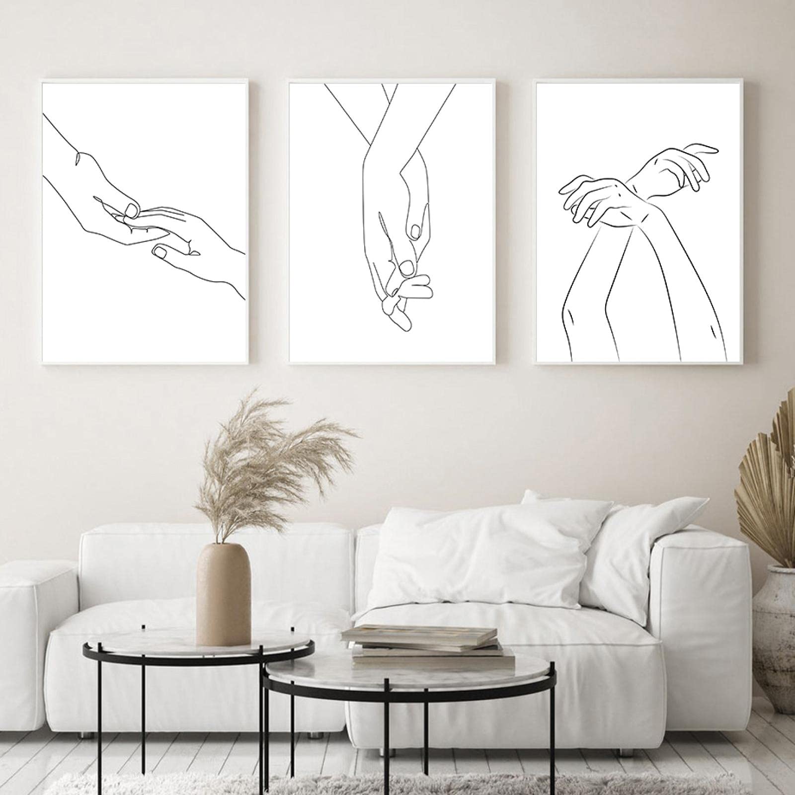 Toile mains couple minimaliste pour célébrer l'amour dans votre maison - 8