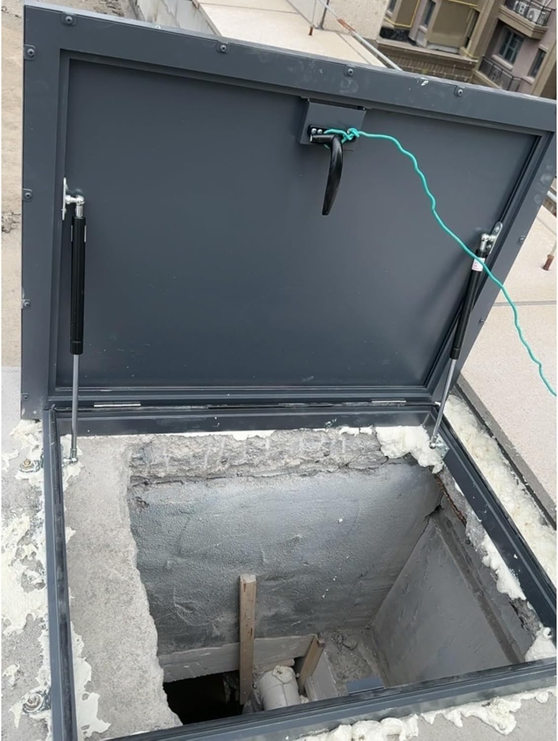 Well Cover Roof Access Lid with Seal Strip, Handle, Bolts, Galvanized Attic Skylight Cover Black, Weatherproof Escape Hatch Caps, Size Customized(50x65cm/19.7x25.6in)