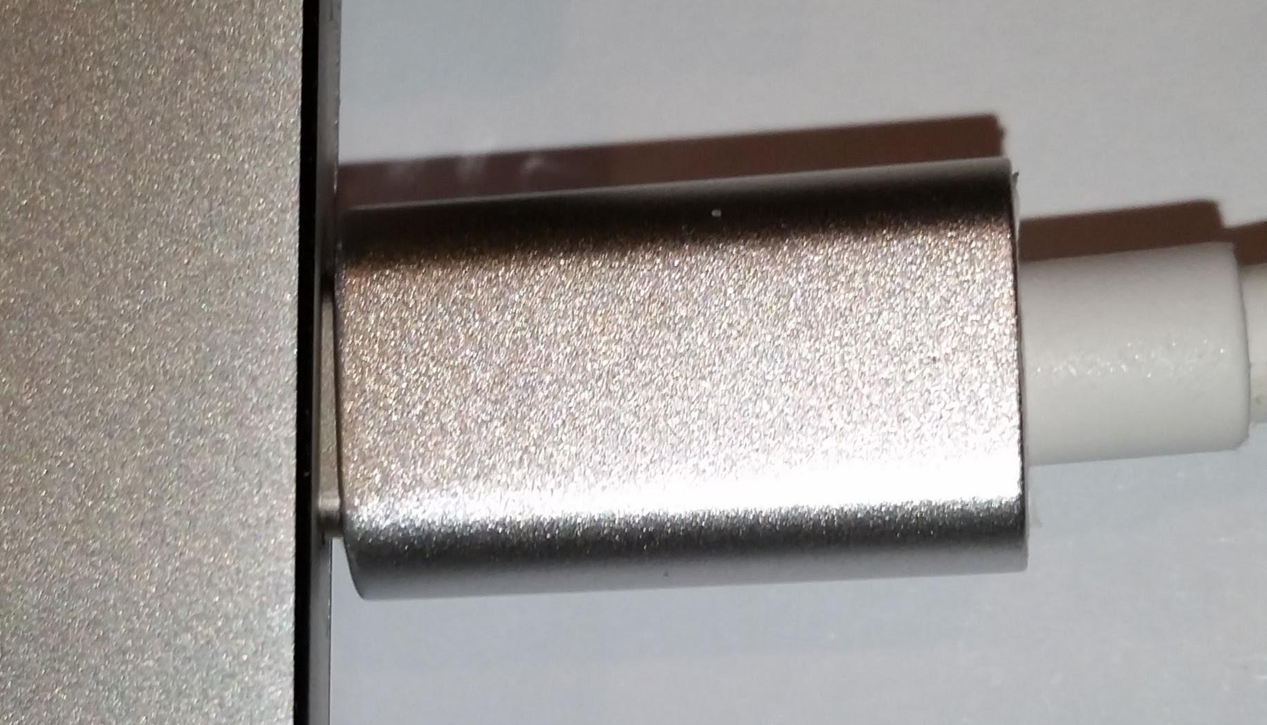 Problem with USB-C Plug Makes This Hard to Use (Previously said "Unusable")