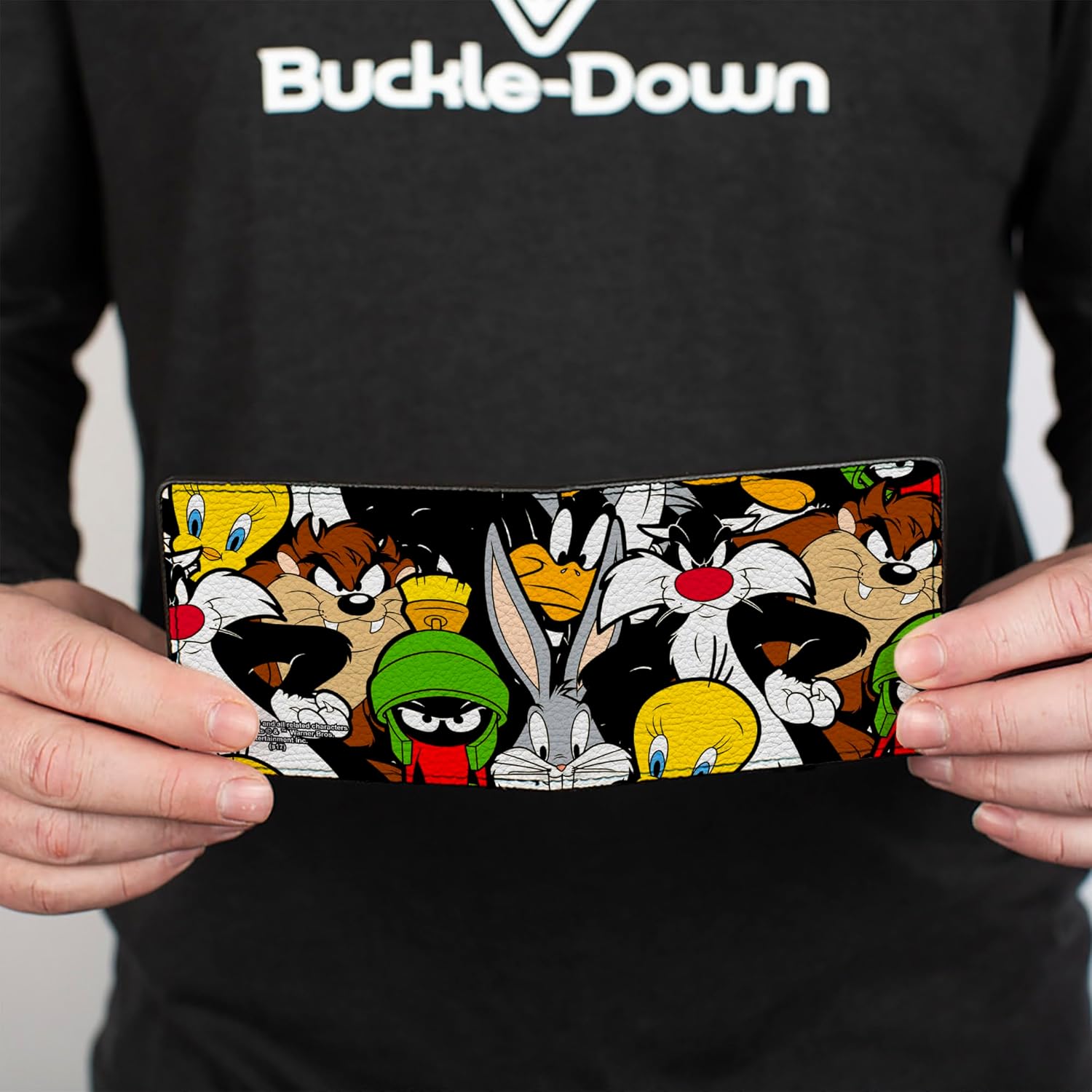 Buckle-Down Men's Bifold Wallet Looney Tunes - Image 4