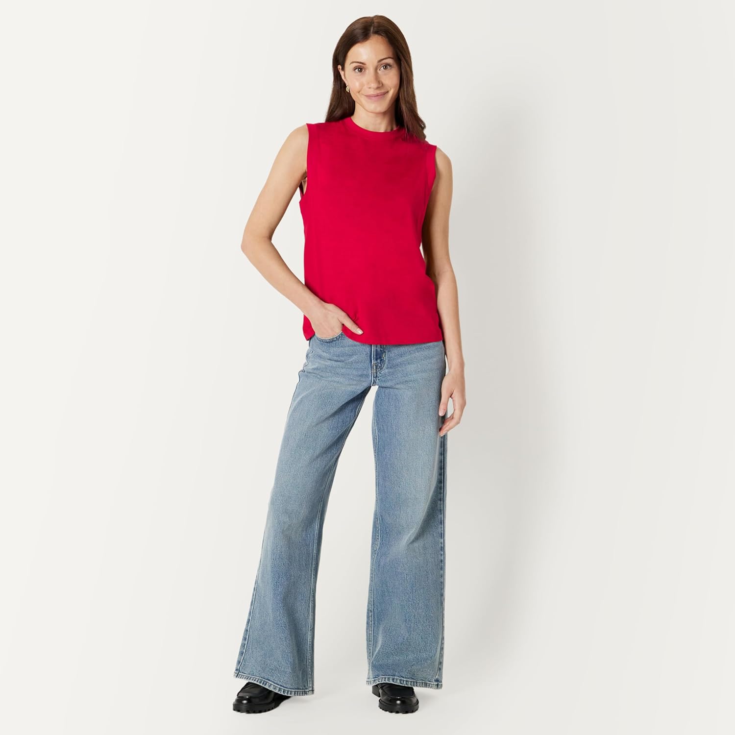 Amazon Essentials (Demi's Pick) Women's Relaxed-Fit Cotton Muscle Tee - Image 5