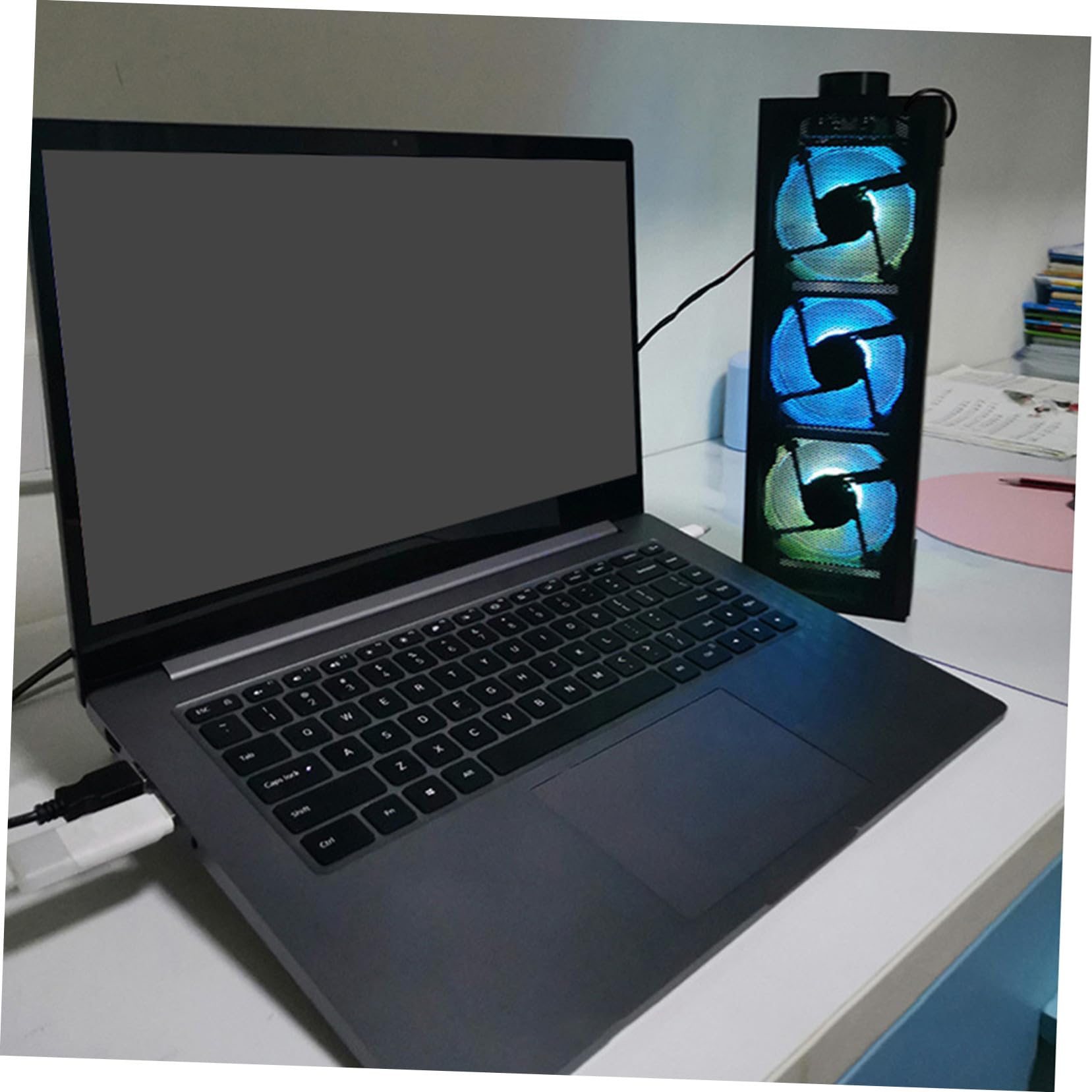 LALAFINA Supporto per Notebook Raffreddamento Rapido a 3 Velocità e Struttura in Lega di Alluminio per Alzare lo Schermo, per Guardare Video e Migliorare la Ventilazione