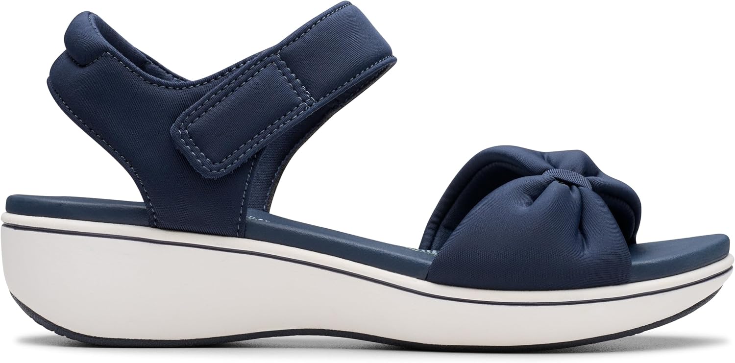 Clarks womens Breeze Rae Sara