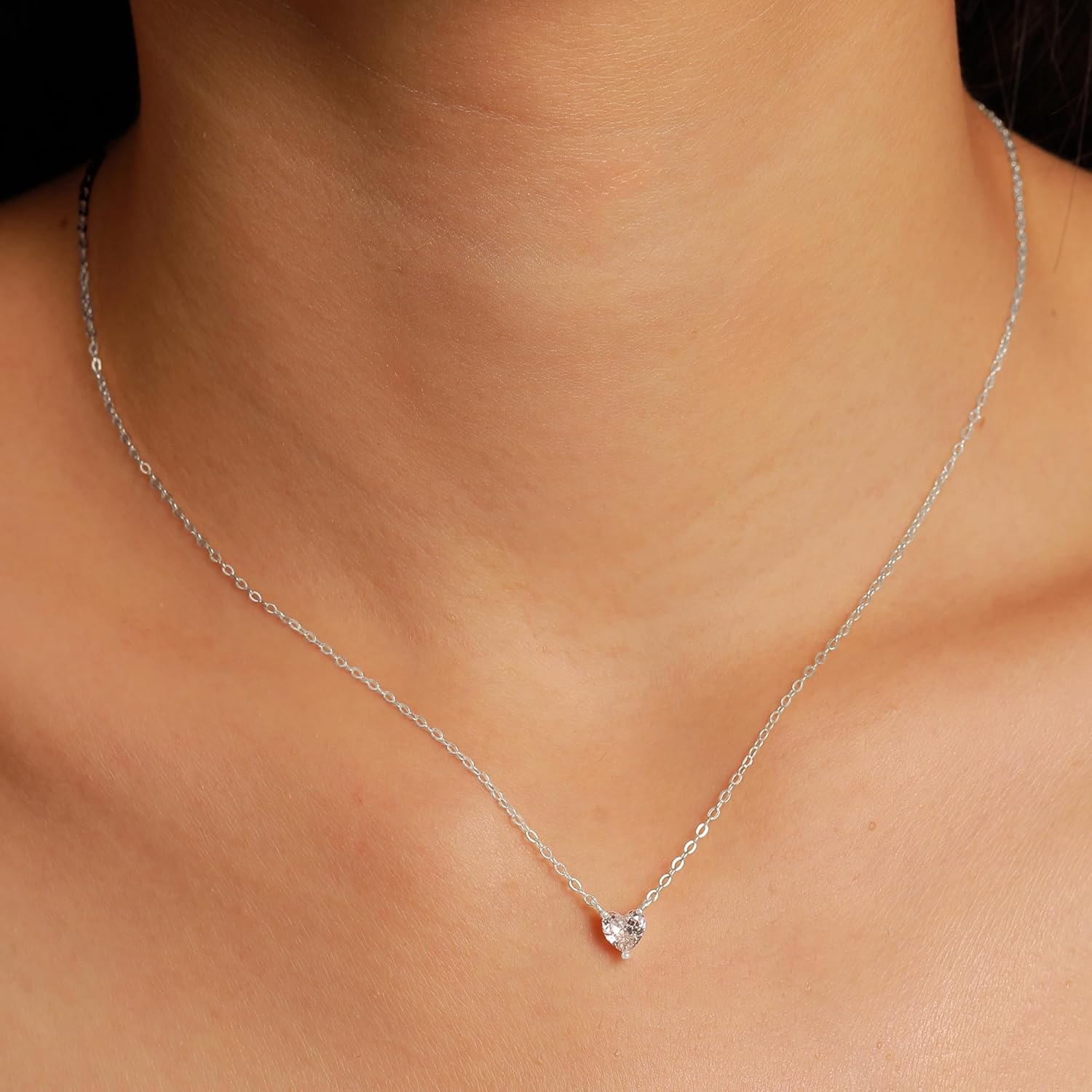 Cubic Zirconia Choker Heart Shaped Diamond Necklace for Women, 925 Sterling Silver Minimalist Heart Necklace for Mother 14k Gold Plated Dainty Tiny CZ Love Pendant Necklace Teacher Bride Wedding Mother's Day Jewelry Gift