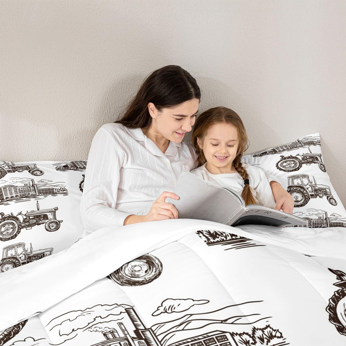 Manfei Truck Kids Comforter Set Full Size, Retro Train Tractor Bedding Set for Boys Girls Adult Bedroom Decor, Vintage Steam Locomotive Down Comforter, Soft Polyester Quilt Set, 2 Pillowcases