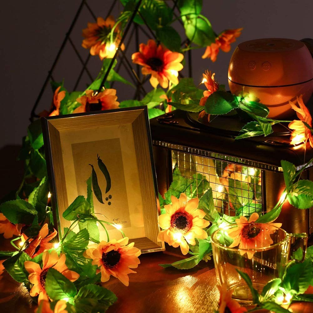 YOLIGHTArtificial Sunflowers Garland String Lights 20 LED Warm White Fairy Hanging Lights Batteries Powered for Wedding Party Garden Decoration (A-Sunflower, 6.56FT/20LED)