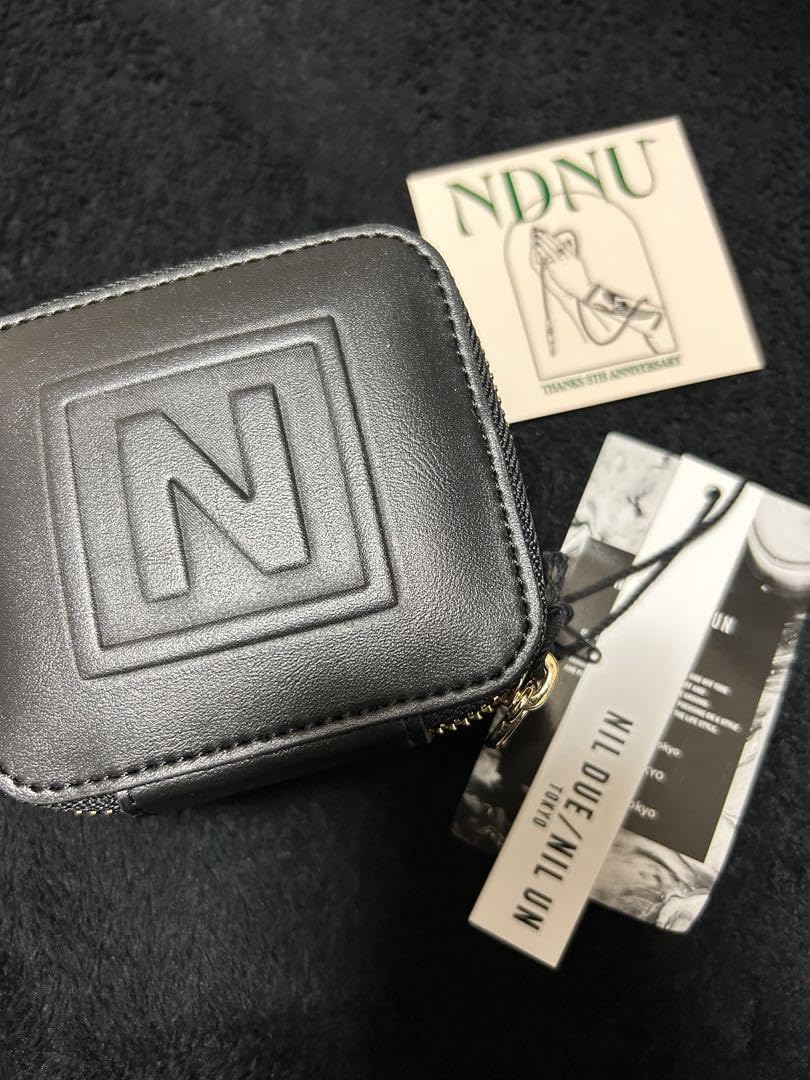 NIL DUE NIL UN アクセサリーケース