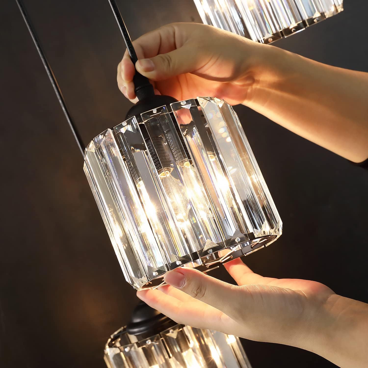 Nowoczesny kryształowy żyrandol, lampa wisząca w kształcie kropli deszczu, lampa sufitowa z regulowaną wysokością Odpowiednia do domów wiejskich, spiralnych klatek schodowych, salonów (15 lamp)